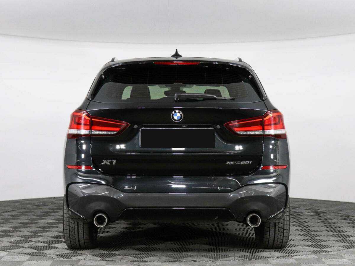 BMW X1 2022 года с пробегом. Фото: #3