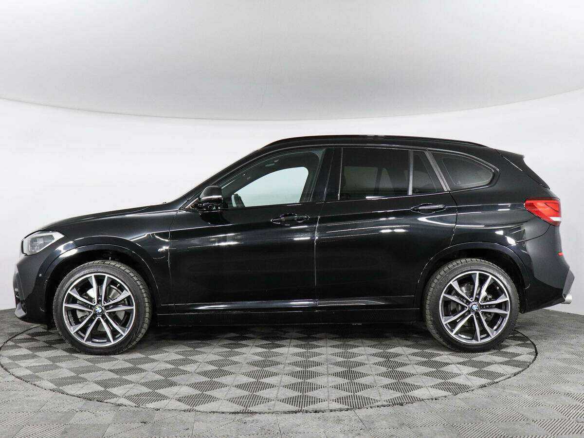 BMW X1 2022 года с пробегом. Фото: #4