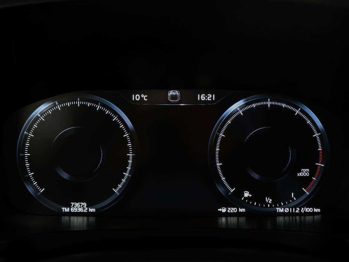 Volvo V90 Cross Country 2019 года с пробегом. Фото: #9