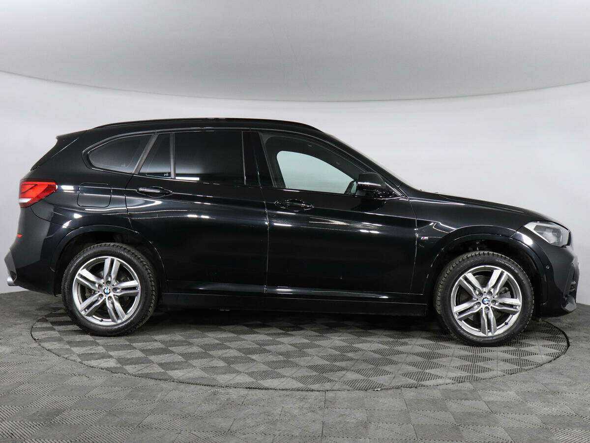 BMW X1 2019 года с пробегом. Фото: #4