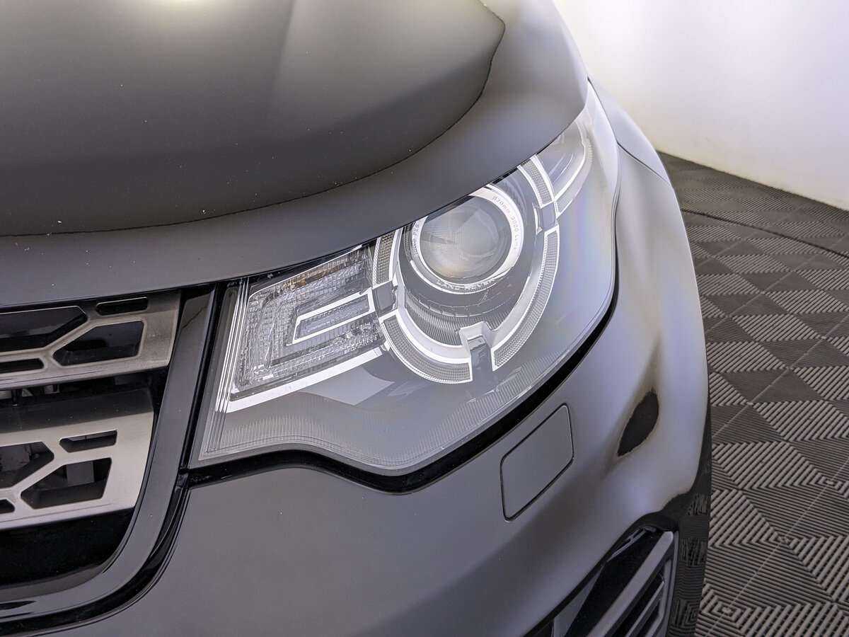 Land Rover Discovery Sport 2018 года с пробегом. Фото: #10