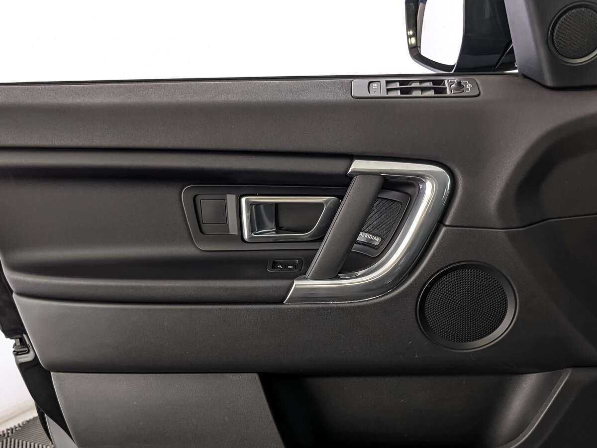 Land Rover Discovery Sport 2018 года с пробегом. Фото: #18