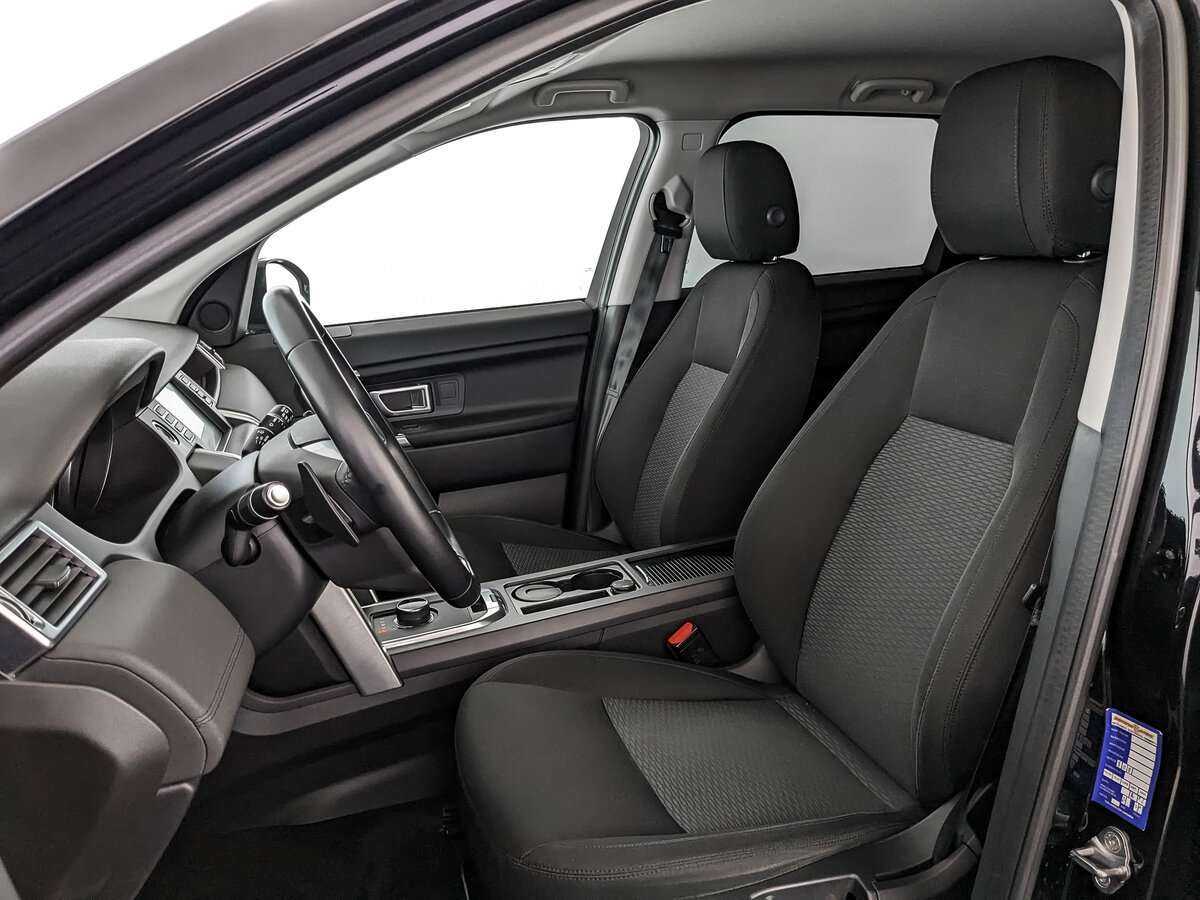 Land Rover Discovery Sport 2018 года с пробегом. Фото: #19