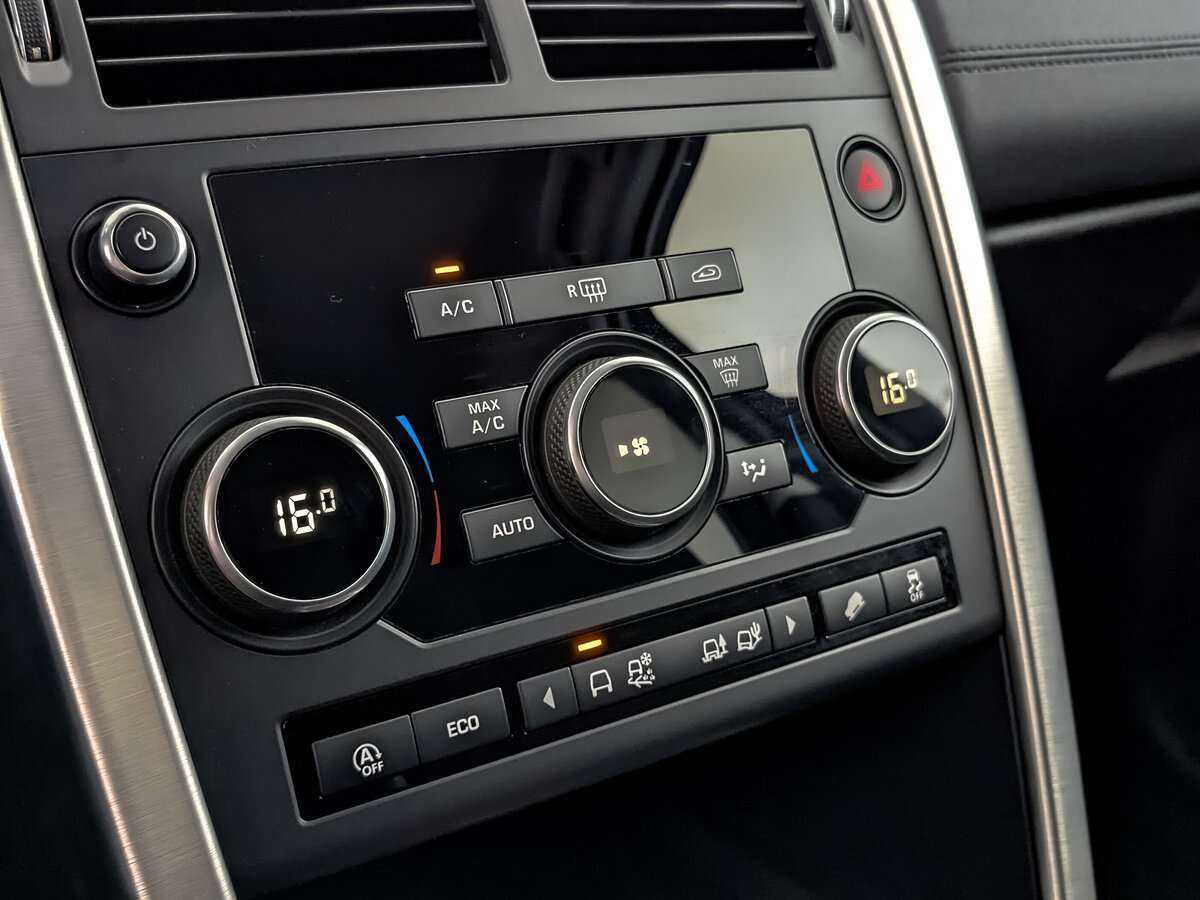 Land Rover Discovery Sport 2018 года с пробегом. Фото: #20