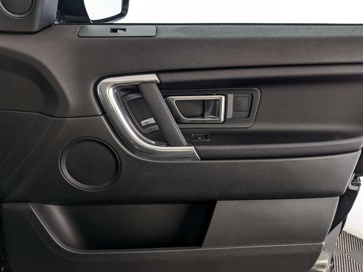 Land Rover Discovery Sport 2018 года с пробегом. Фото: #24