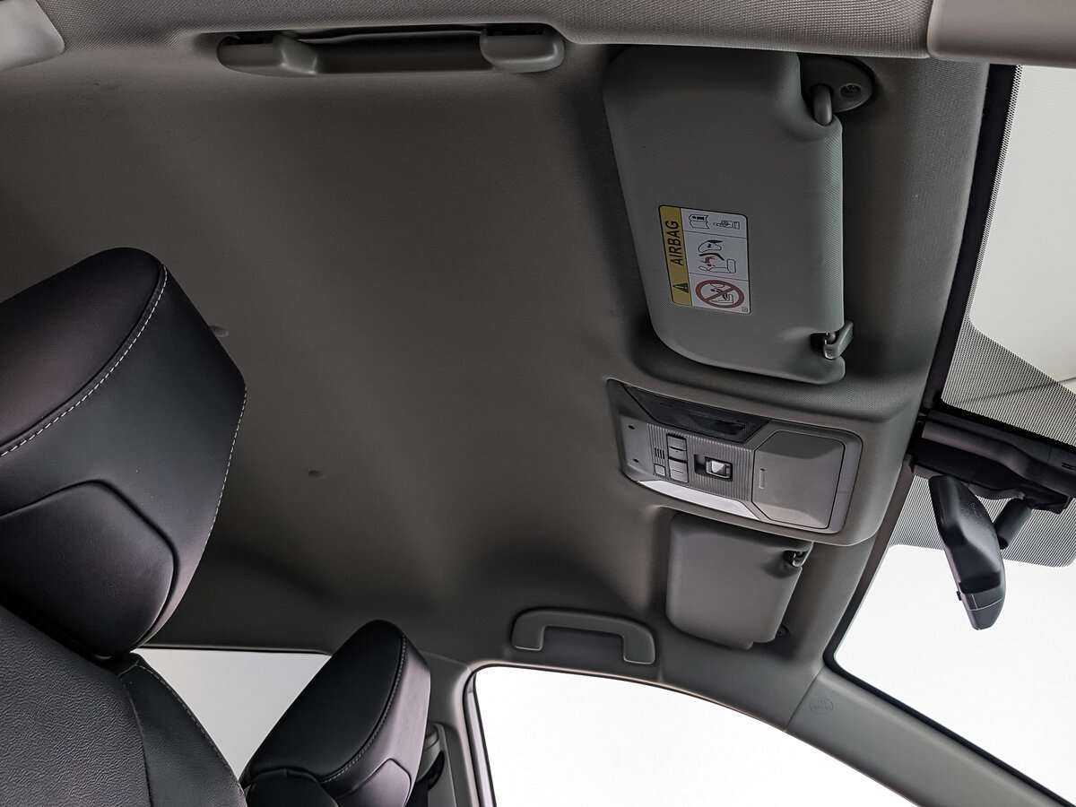 Toyota RAV4 2022 года с пробегом. Фото: #20