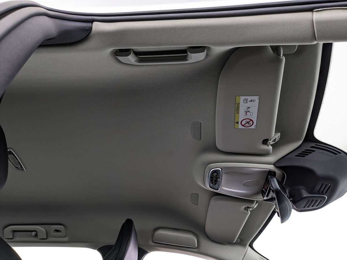 Volvo V60 Cross Country 2021 года с пробегом. Фото: #16