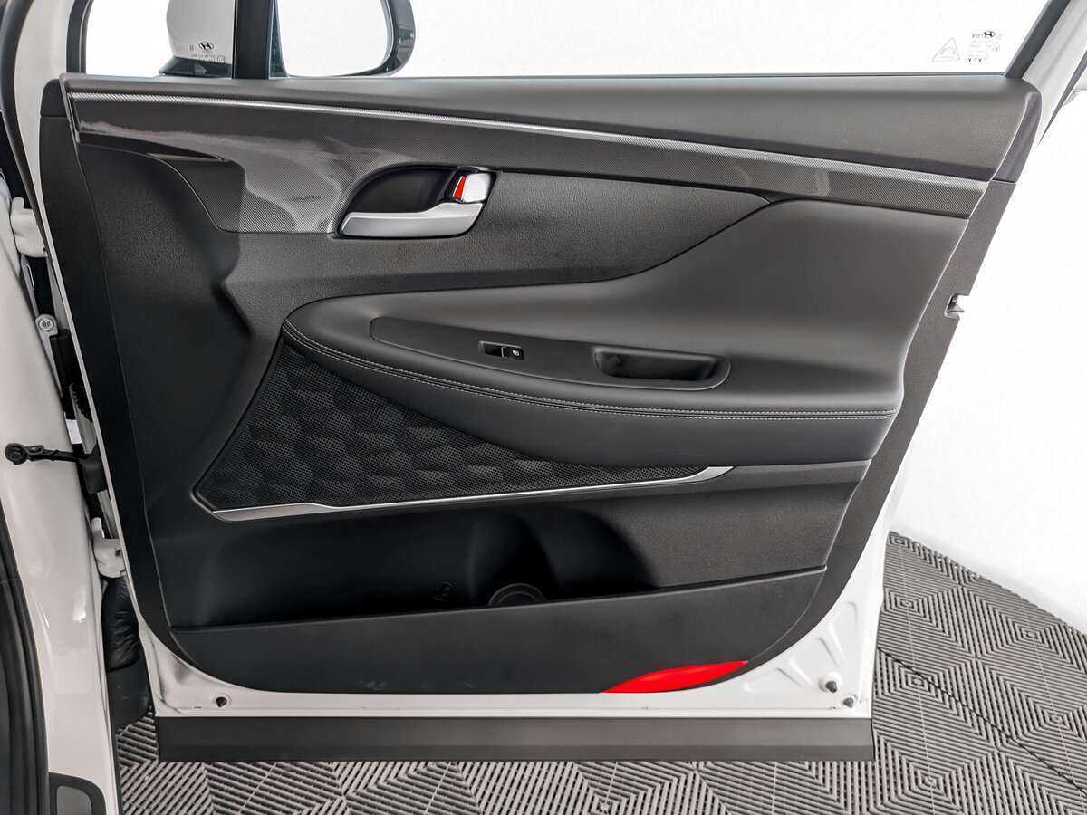 Hyundai Santa Fe 2023 года с пробегом. Фото: #20