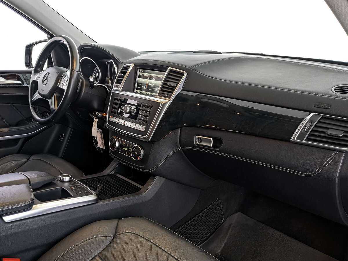 Mercedes-Benz GL-Класс 2014 года с пробегом. Фото: #8