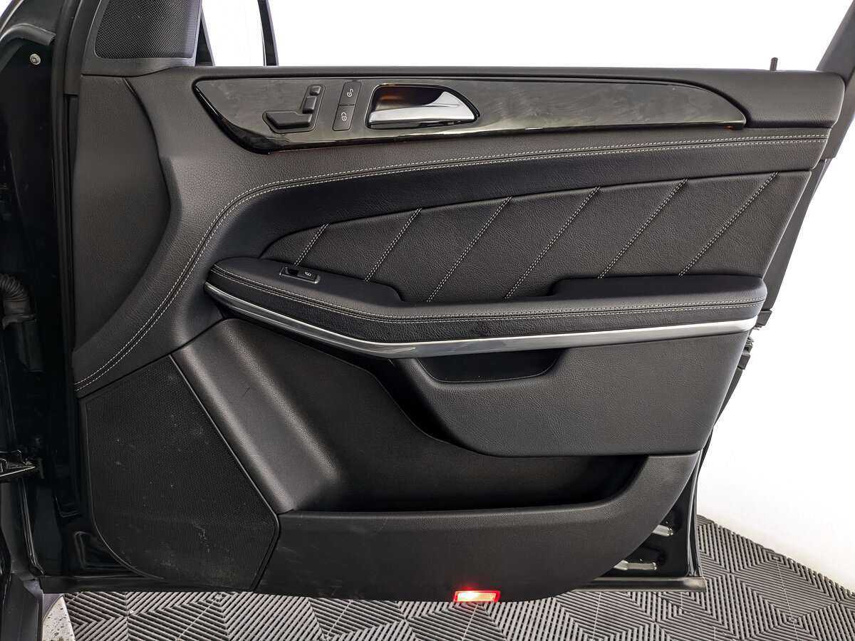 Mercedes-Benz GL-Класс 2014 года с пробегом. Фото: #20