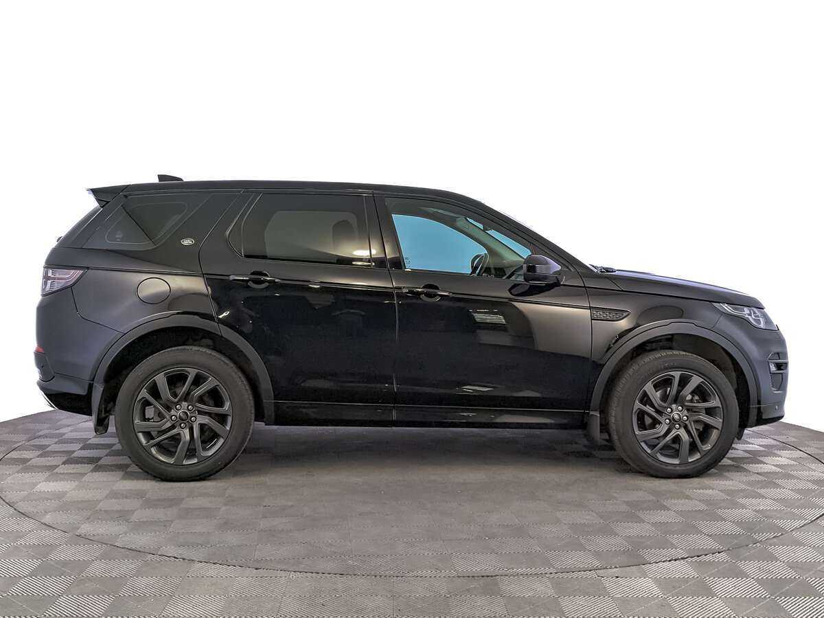 Land Rover Discovery Sport 2017 года с пробегом. Фото: #3
