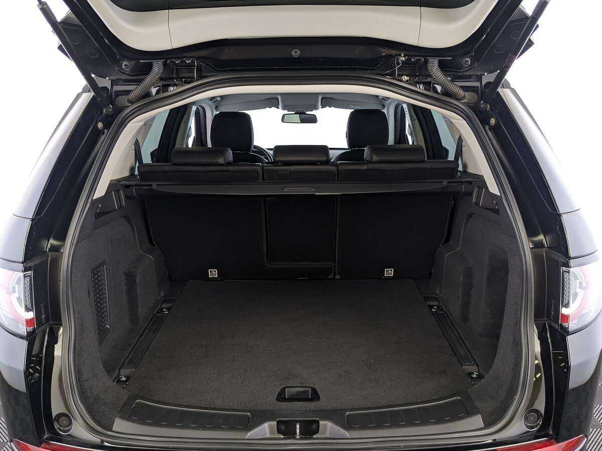 Land Rover Discovery Sport 2017 года с пробегом. Фото: #9