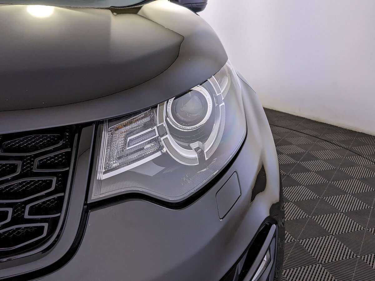 Land Rover Discovery Sport 2017 года с пробегом. Фото: #10
