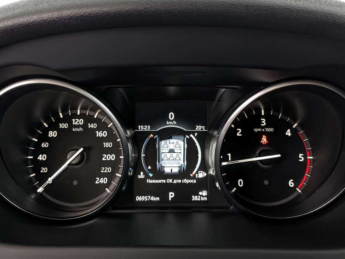 Land Rover Discovery Sport 2017 года с пробегом. Фото: #15