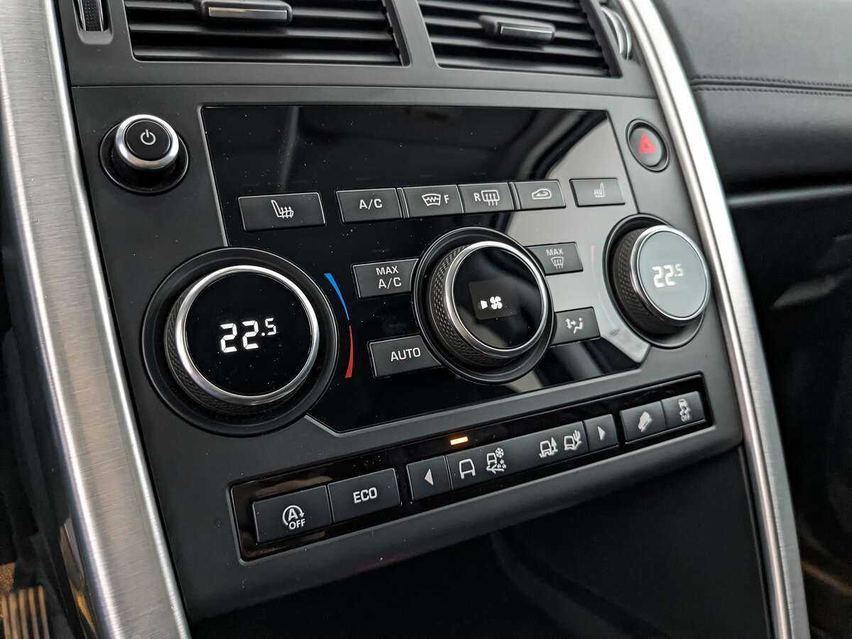 Land Rover Discovery Sport 2017 года с пробегом. Фото: #20