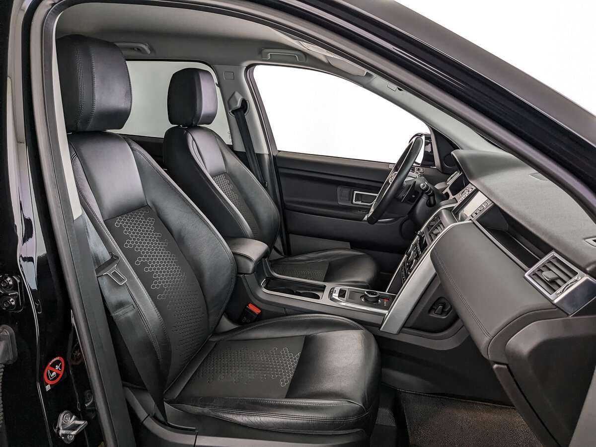 Land Rover Discovery Sport 2017 года с пробегом. Фото: #23