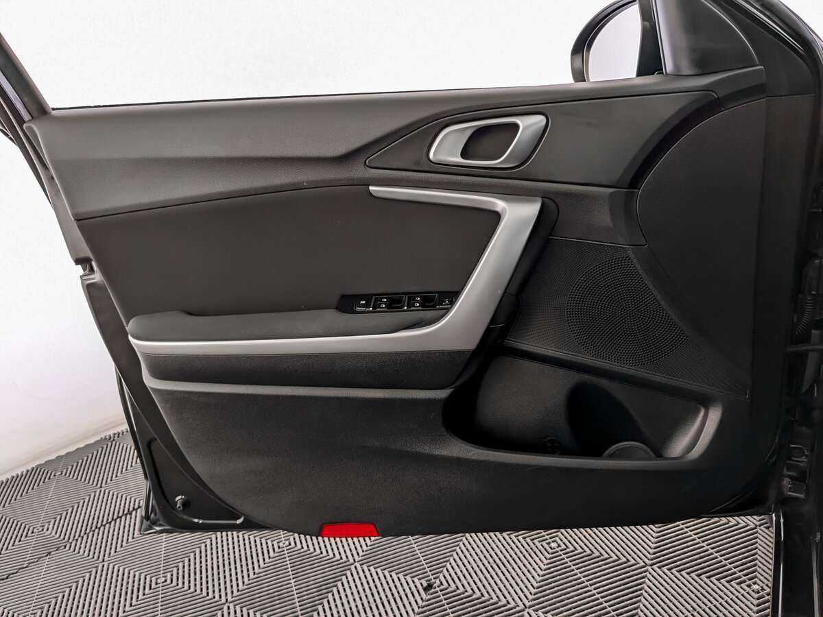 Б/У Киа Сид 2020 года. Фото: #14