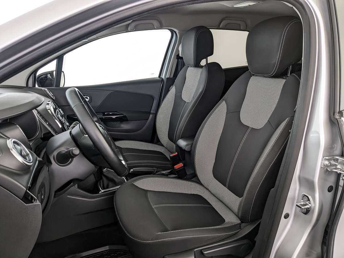 Б/У Рено Каптюр 2020 года. Фото: #15