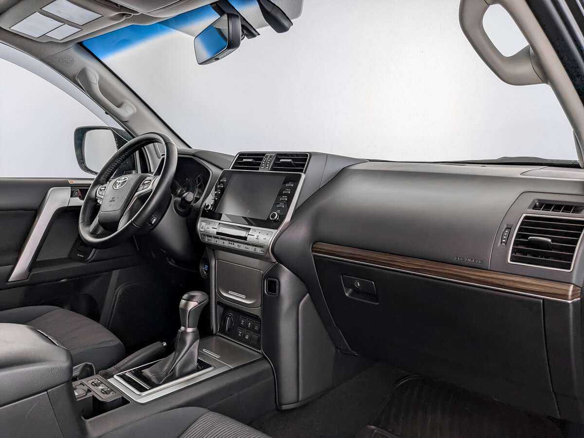 Toyota Land Cruiser Prado 2021 года с пробегом. Фото: #8