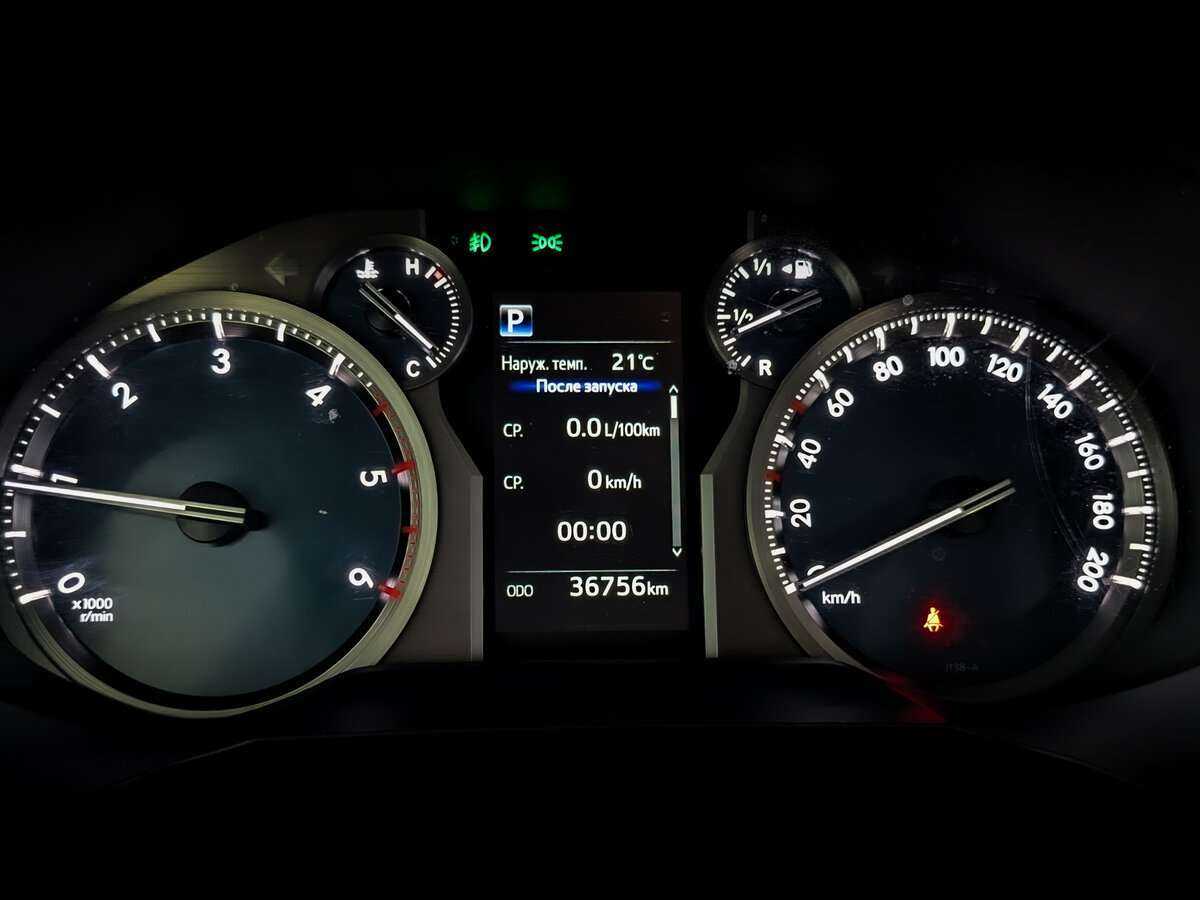 Toyota Land Cruiser Prado 2021 года с пробегом. Фото: #10