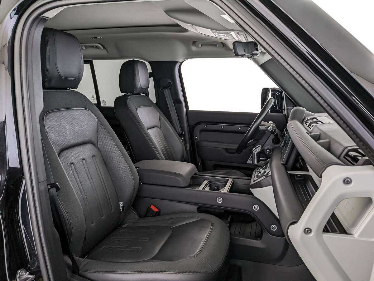 Land Rover Defender 2020 года с пробегом. Фото: #15