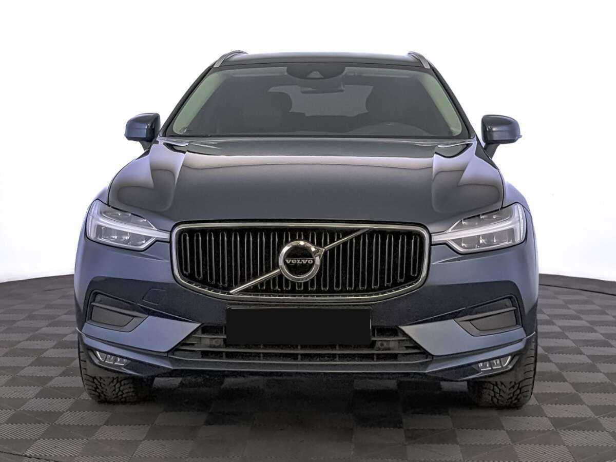 Volvo XC60 2019 года с пробегом. Фото: #1