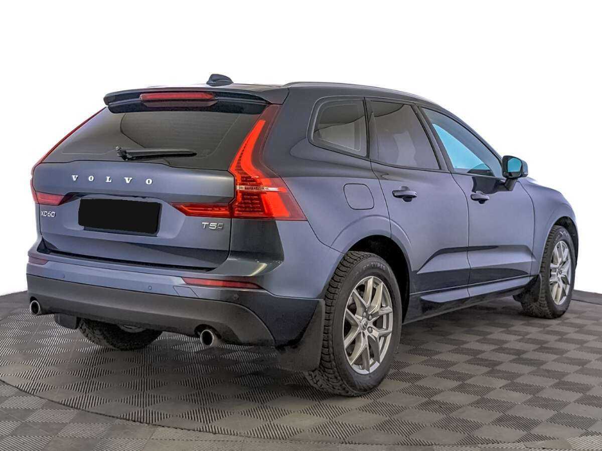 Volvo XC60 2019 года с пробегом. Фото: #4
