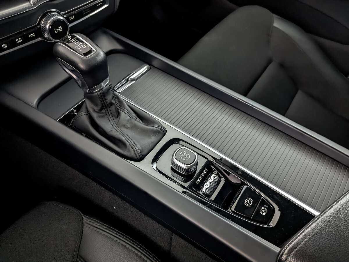 Volvo XC60 2019 года с пробегом. Фото: #16