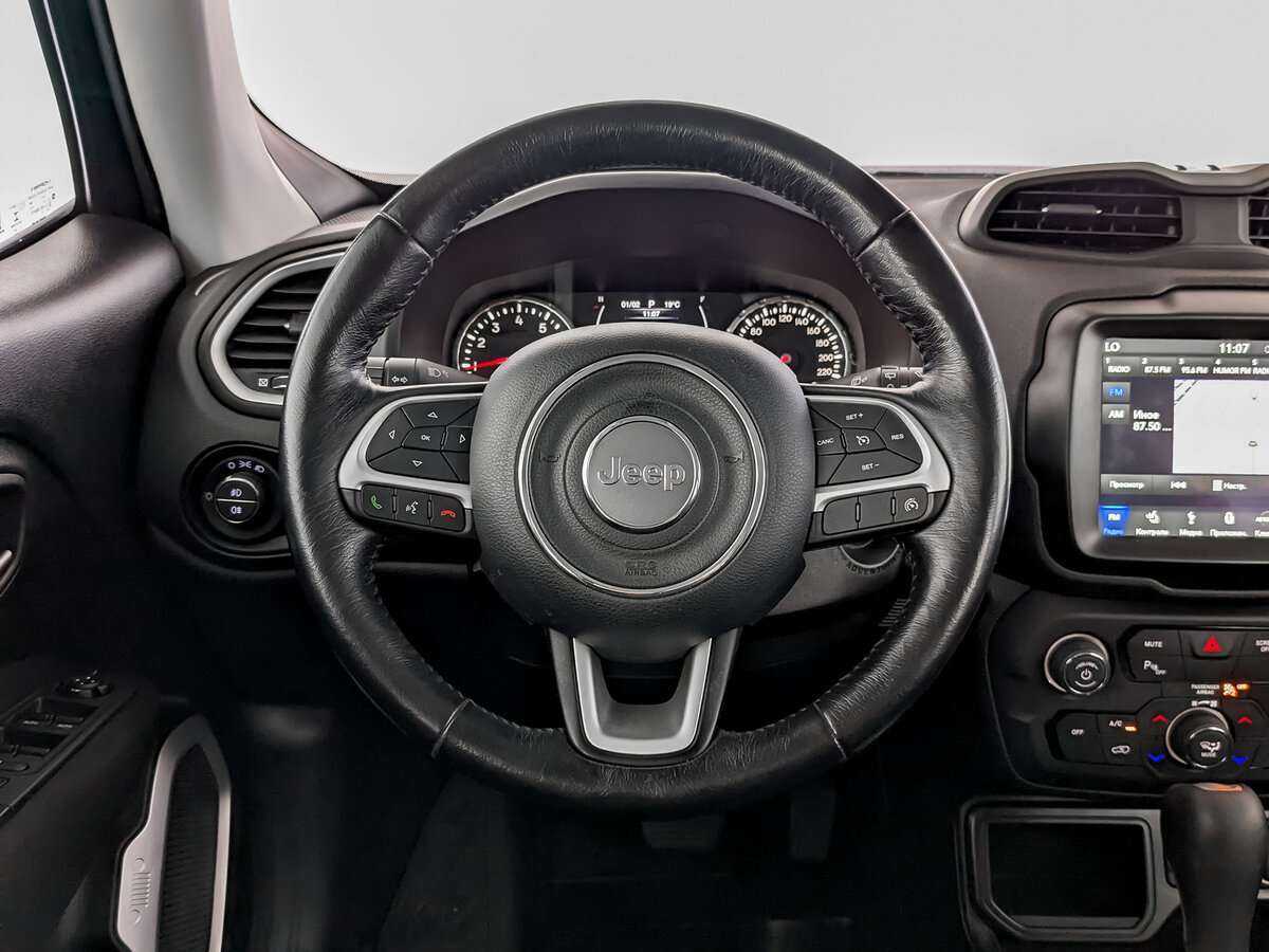 Jeep Renegade 2018 года с пробегом. Фото: #15