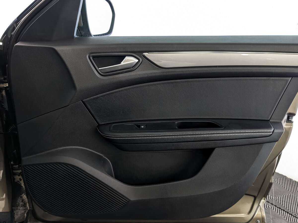 Б/У Рено Аркана 2019 года. Фото: #20