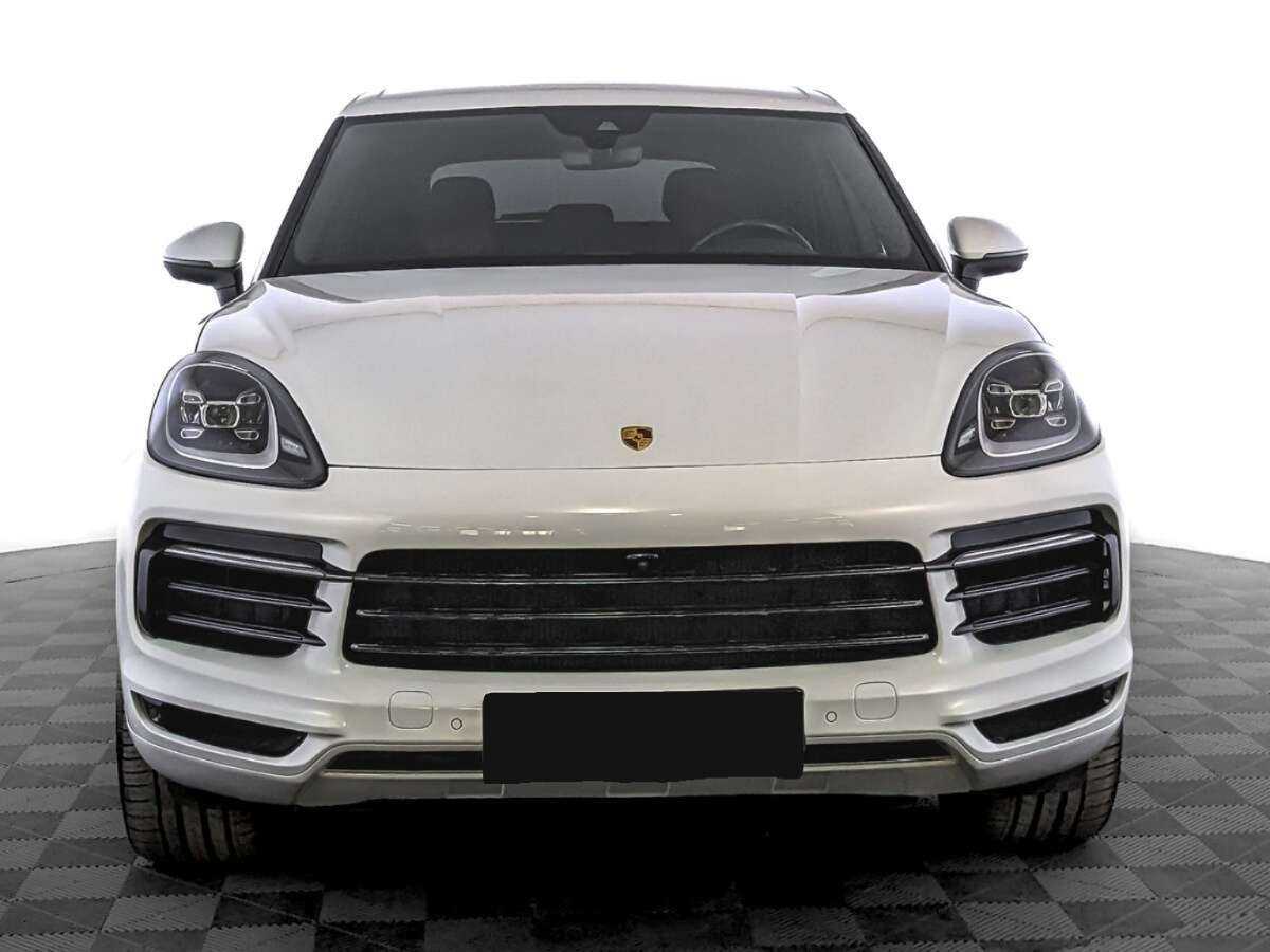 Porsche Cayenne 2018 года с пробегом. Фото: #1