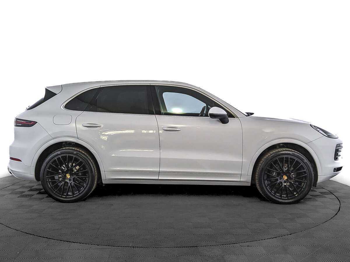 Porsche Cayenne 2018 года с пробегом. Фото: #2