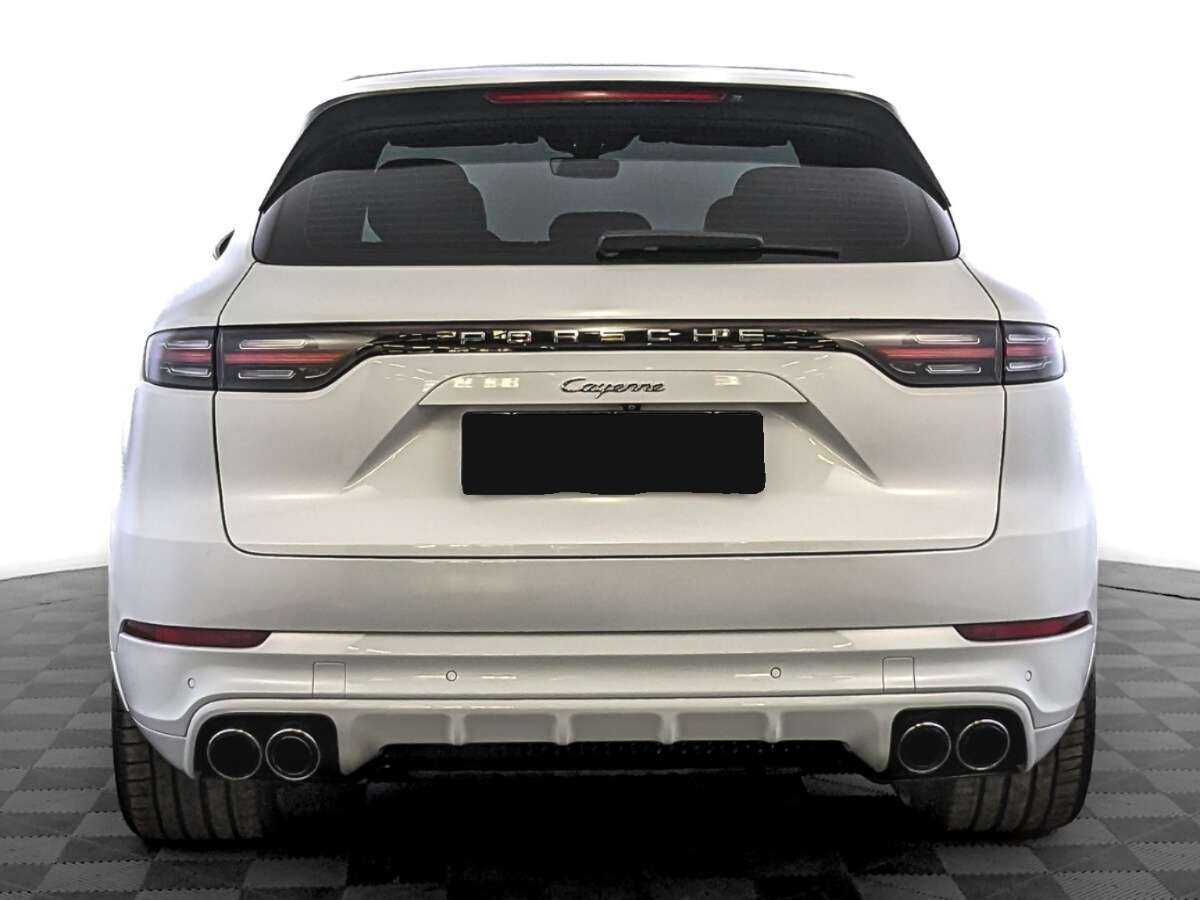 Porsche Cayenne 2018 года с пробегом. Фото: #4