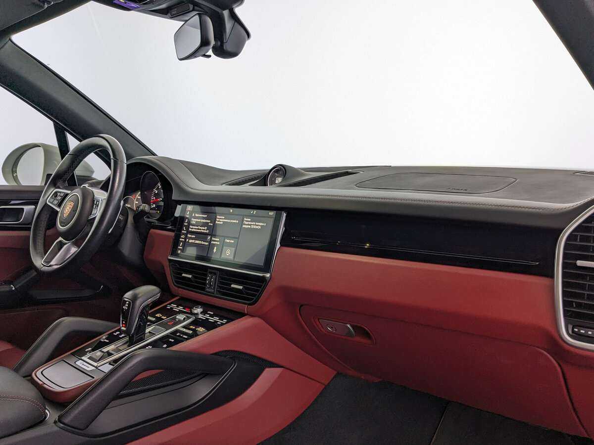 Porsche Cayenne 2018 года с пробегом. Фото: #7