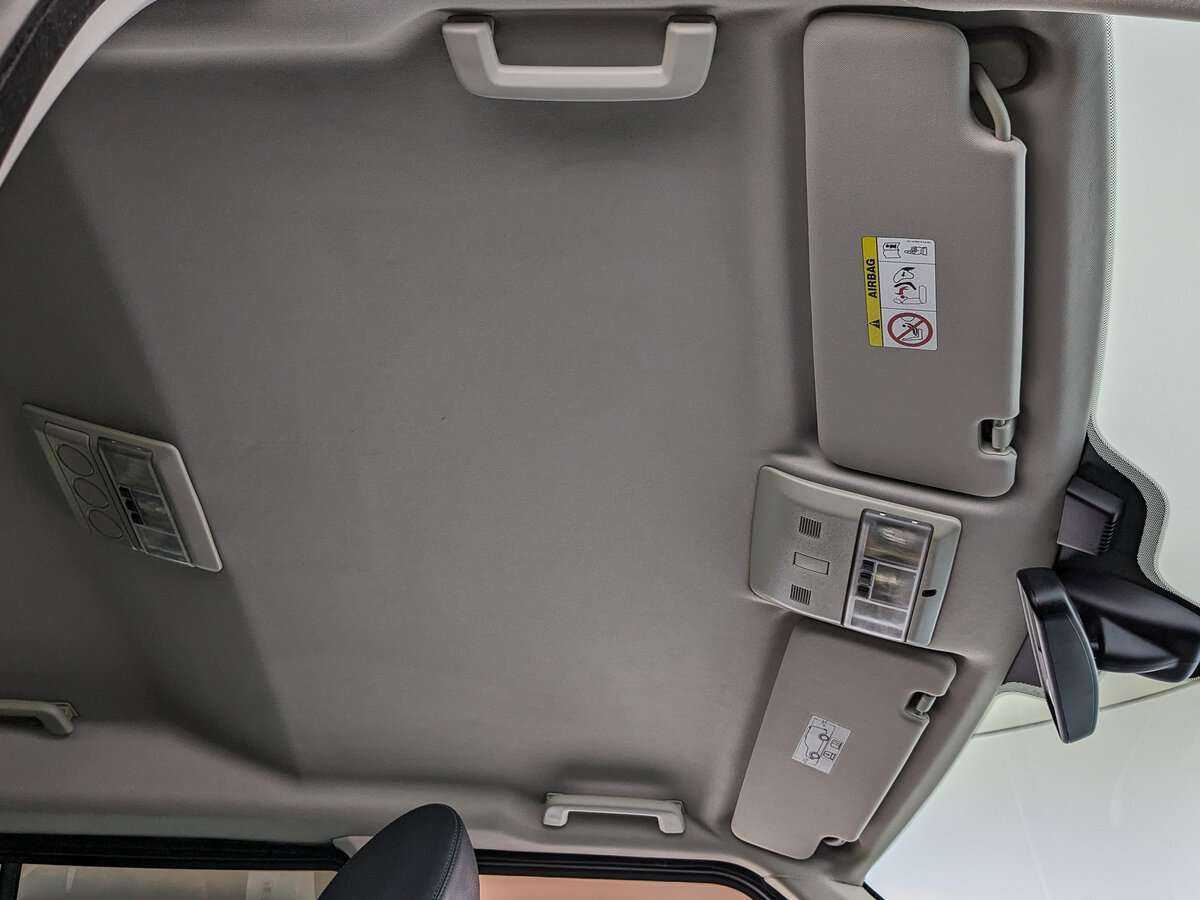 Land Rover Discovery 2015 года с пробегом. Фото: #14