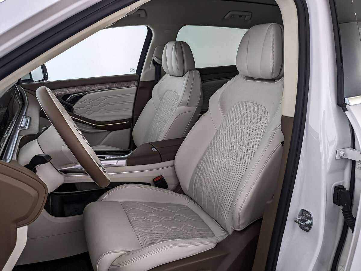 Voyah Free 2023 года с пробегом. Фото: #14