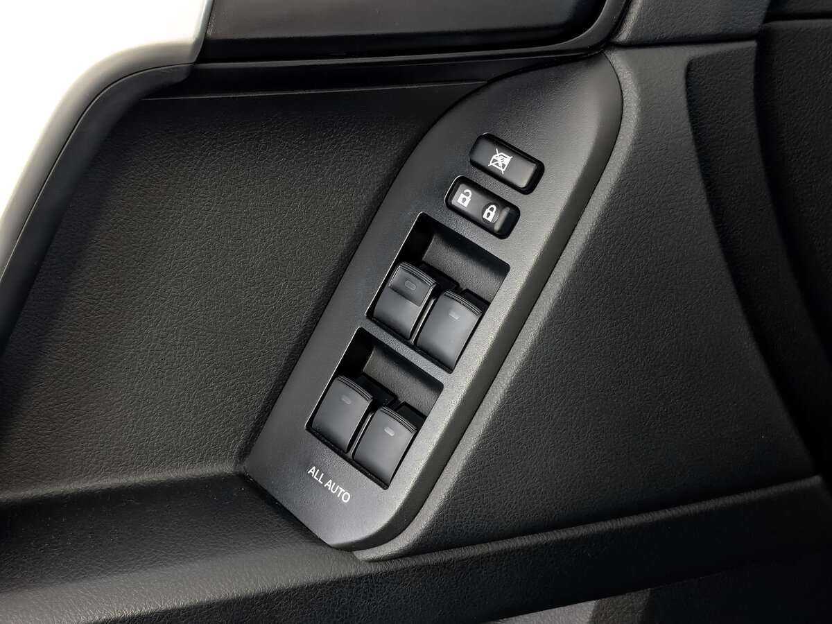 Toyota Land Cruiser Prado 2020 года с пробегом. Фото: #22