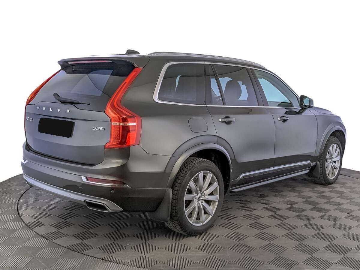 Volvo XC90 2018 года с пробегом. Фото: #4