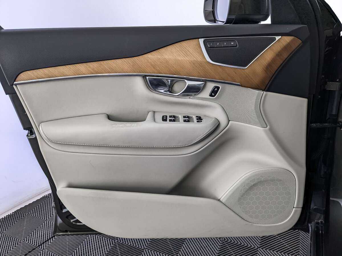 Volvo XC90 2018 года с пробегом. Фото: #17