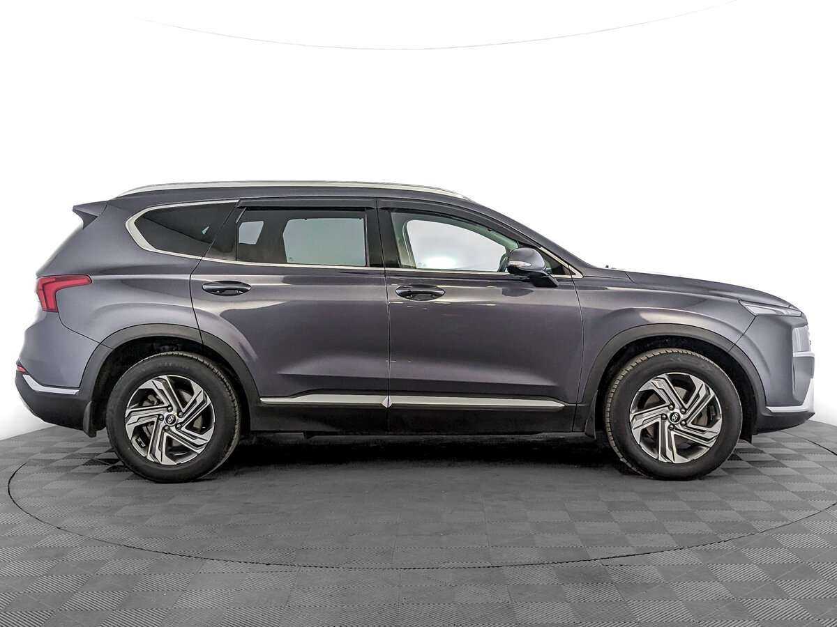 Hyundai Santa Fe 2021 года с пробегом. Фото: #3