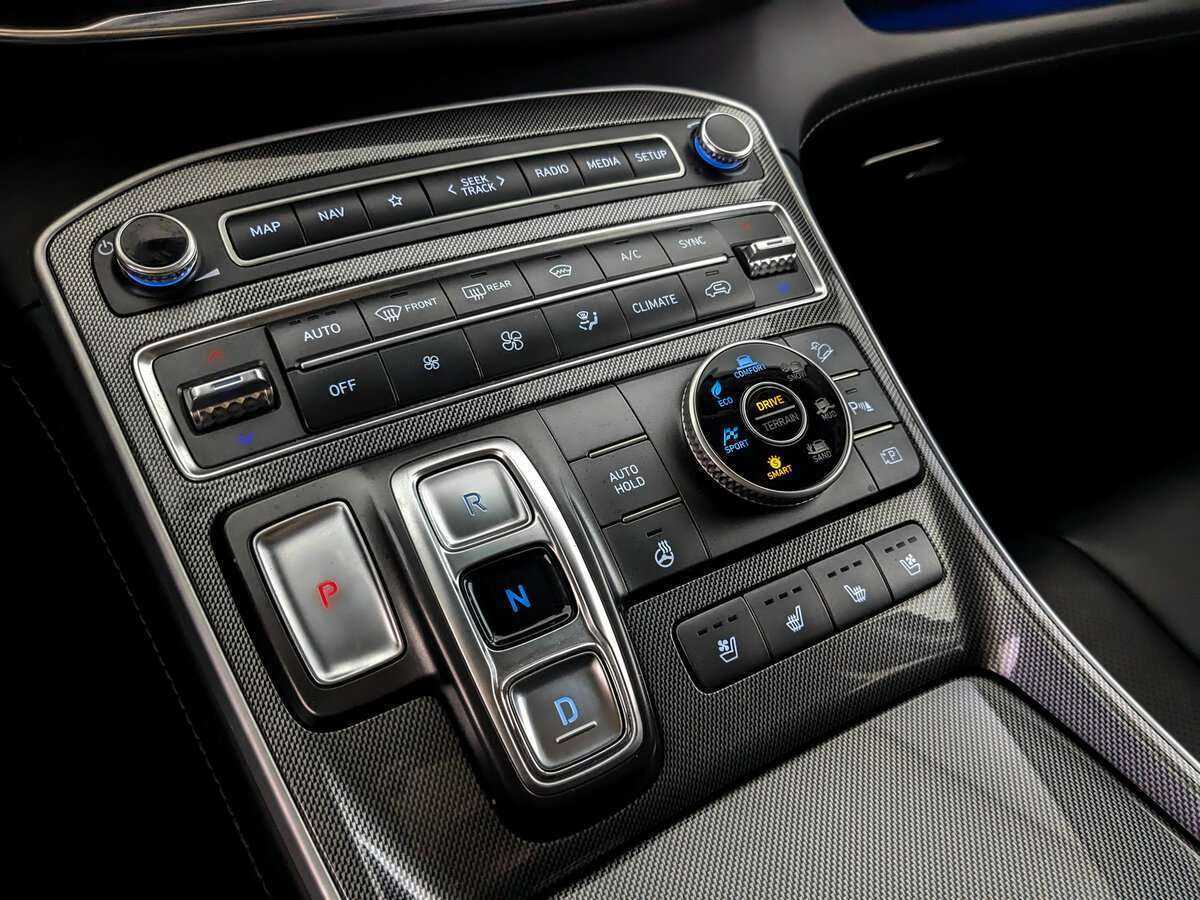 Hyundai Santa Fe 2021 года с пробегом. Фото: #22