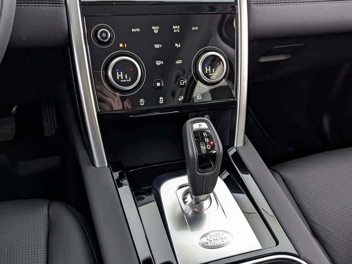 Land Rover Discovery Sport 2022 года с пробегом. Фото: #22