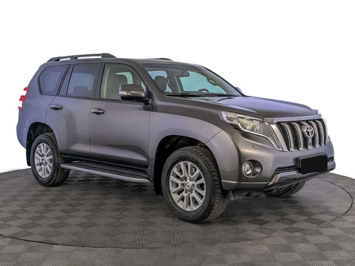 Toyota Land Cruiser Prado 2016 года с пробегом. Фото: #2