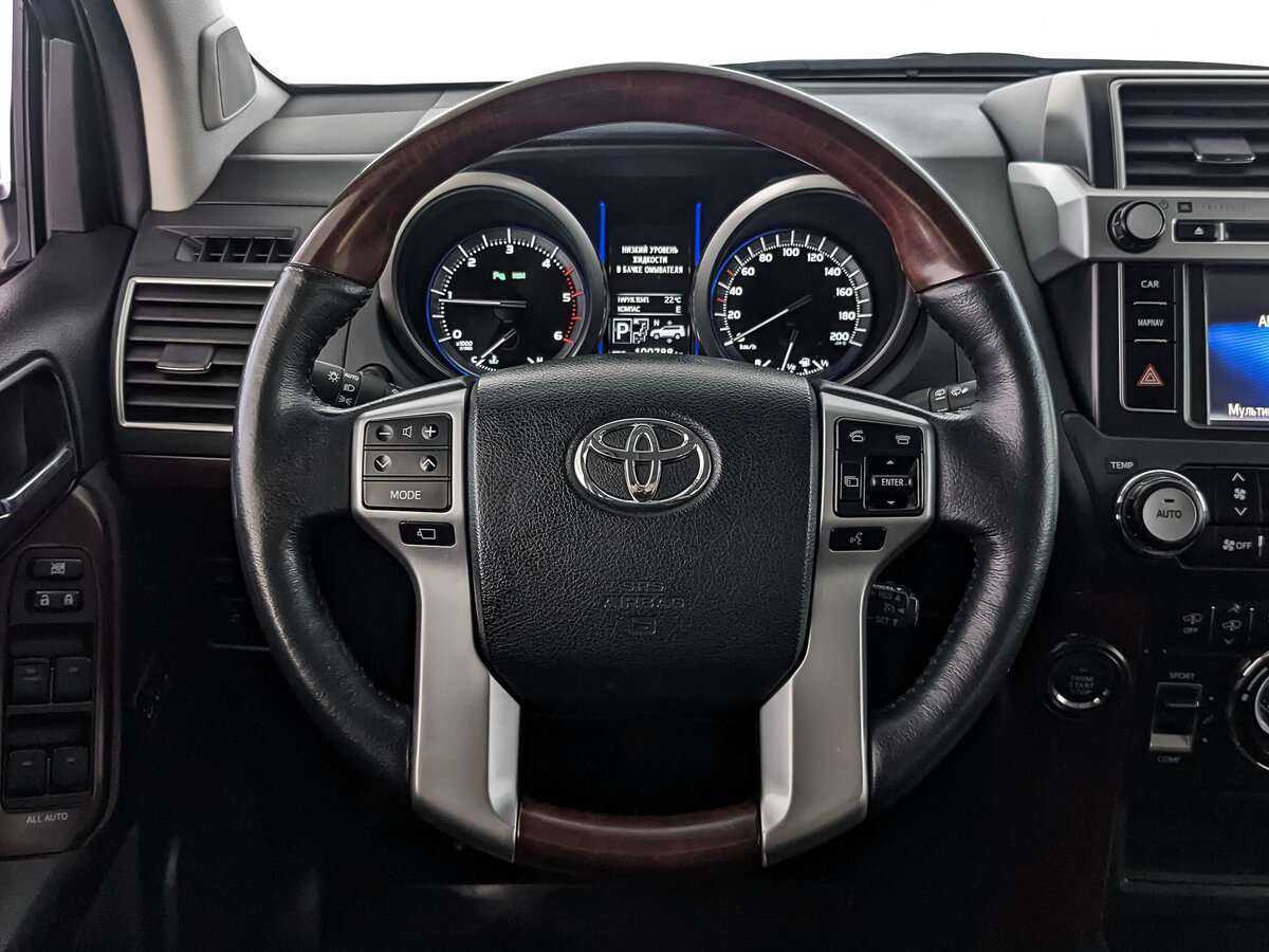 Toyota Land Cruiser Prado 2016 года с пробегом. Фото: #16