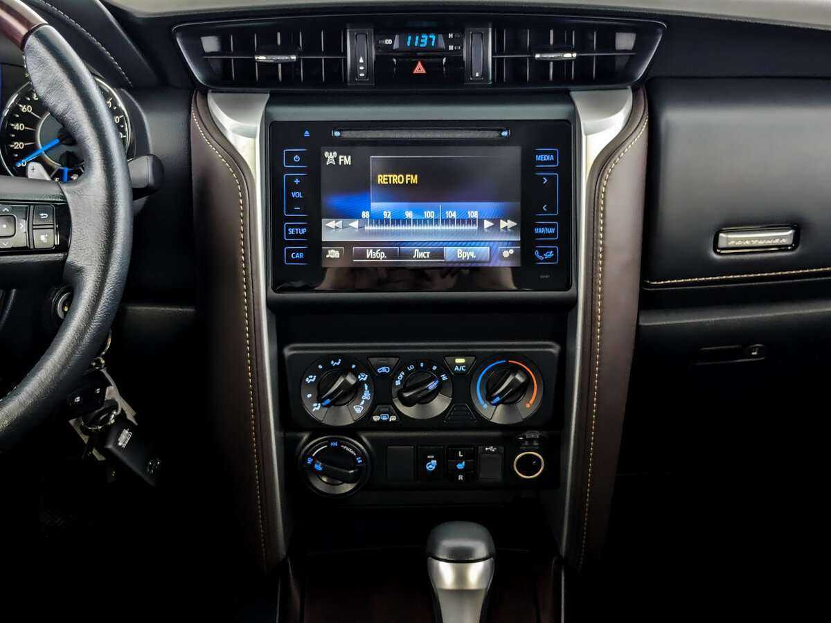Toyota Fortuner 2018 года с пробегом. Фото: #12