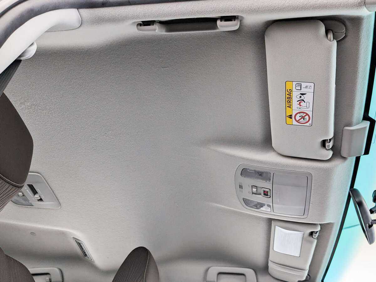 Toyota Fortuner 2018 года с пробегом. Фото: #17