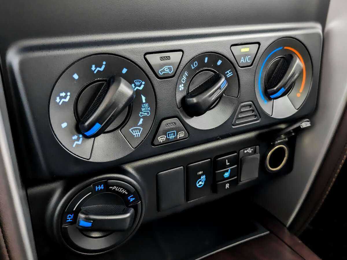 Toyota Fortuner 2018 года с пробегом. Фото: #20