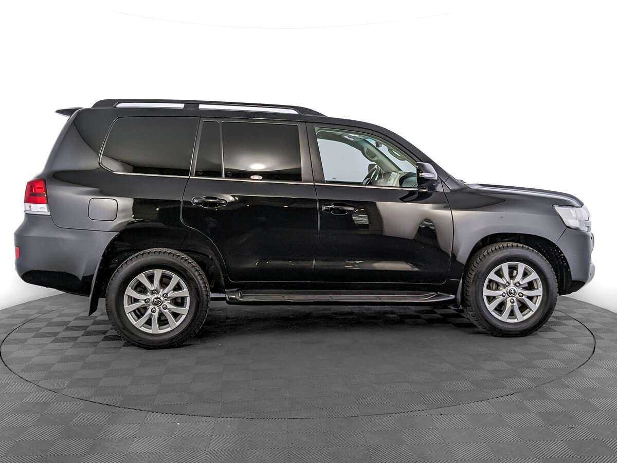 Toyota Land Cruiser 2019 года с пробегом. Фото: #3
