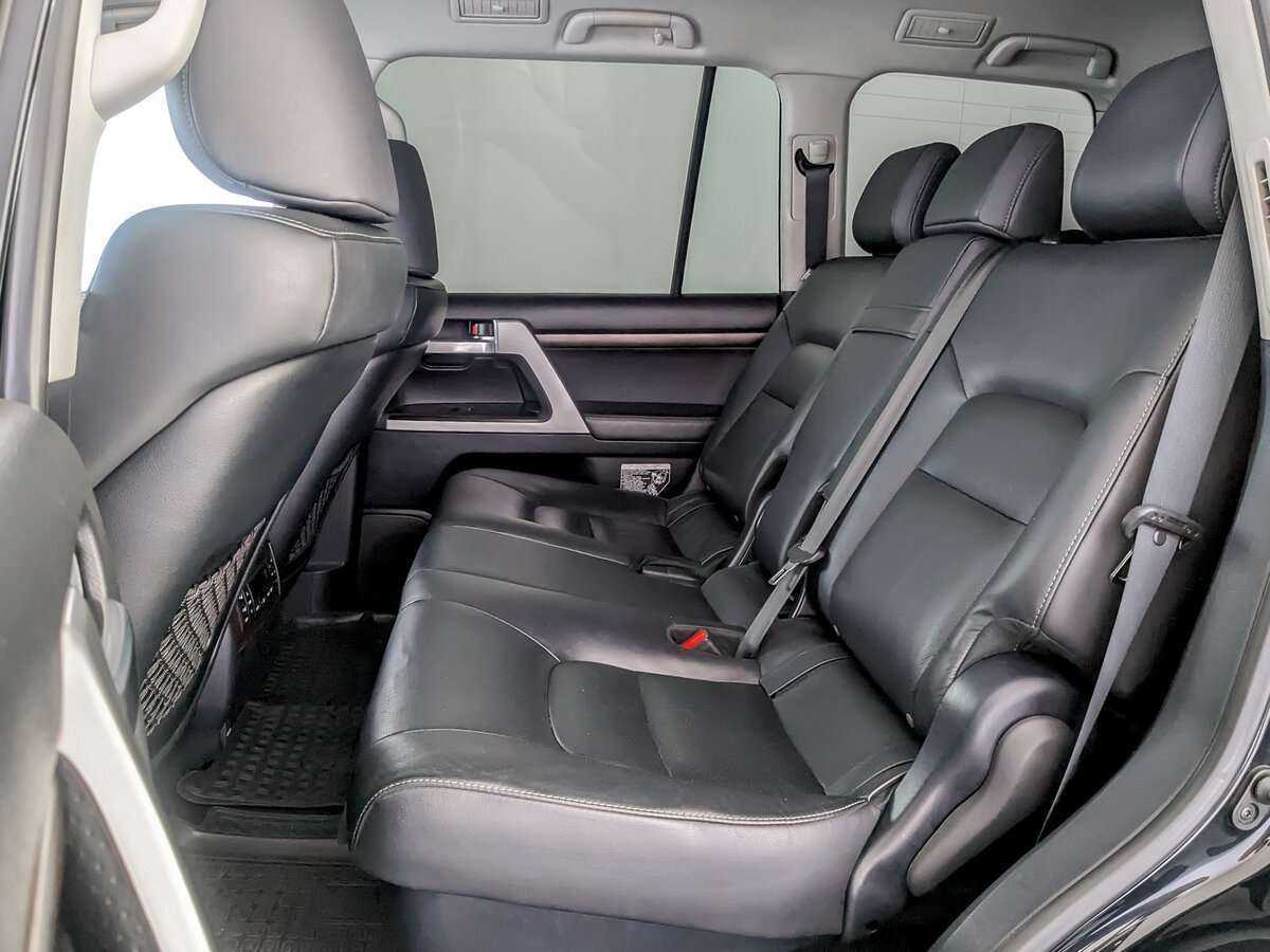 Toyota Land Cruiser 2019 года с пробегом. Фото: #9