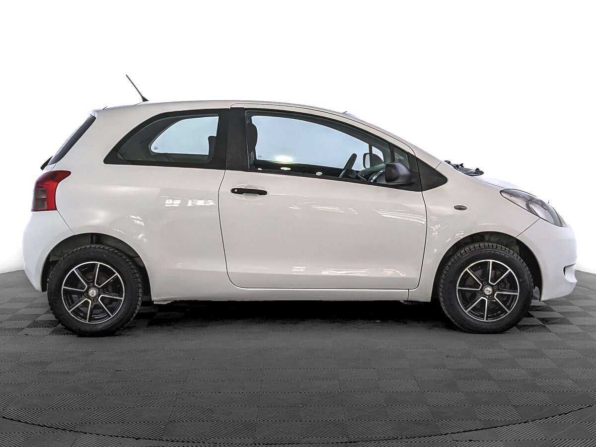 Toyota Yaris 2007 года с пробегом. Фото: #3